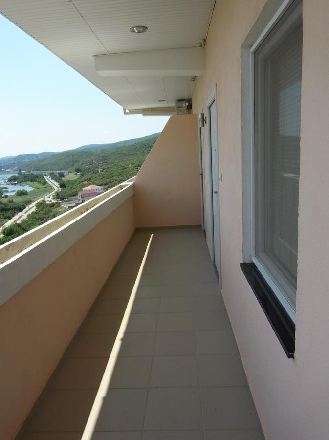 Villa Daniela Apartments Nov Dojran Exteriér fotografie